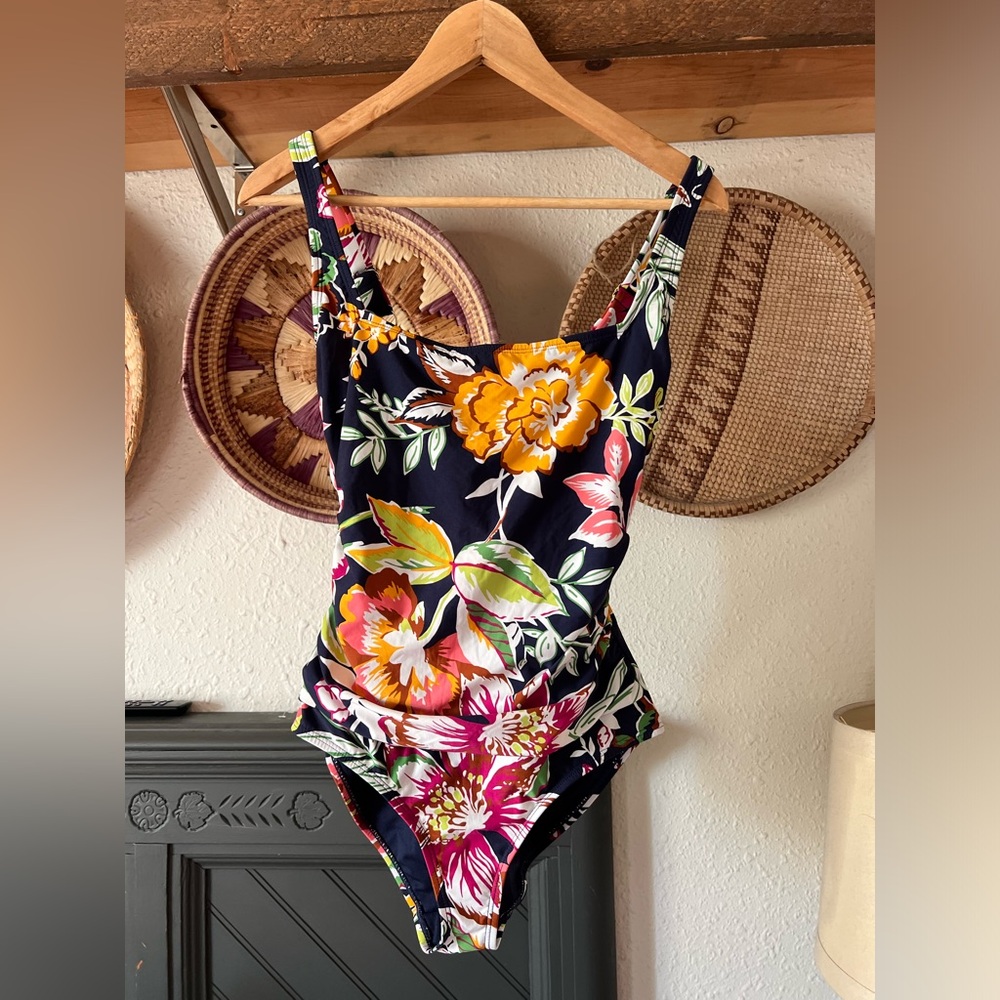 Anne Cole floral Navy one piece swimsuit sz 8